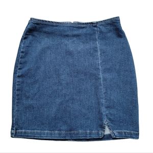 Girls size 00 Blue Denim Jean Skirt with Cutout Slit Stretchy Comfort Wild Fable